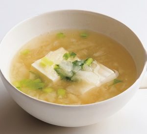 白身魚と豆腐、かぶは高タンパクで免疫力が高まります。