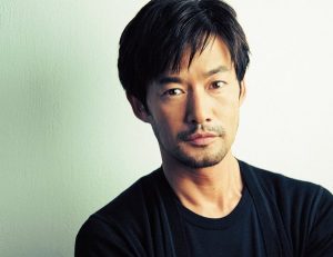 男性がなりたい顔の第2位に選ばれた竹野内豊さんのナチュラル眉毛